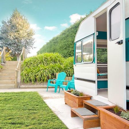 Mountviews Glamping- Retro Caravan Getaway Hotel Taupo Exterior foto