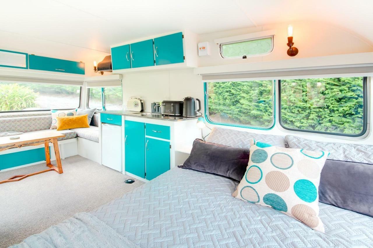 Mountviews Glamping- Retro Caravan Getaway Hotel Taupo Exterior foto
