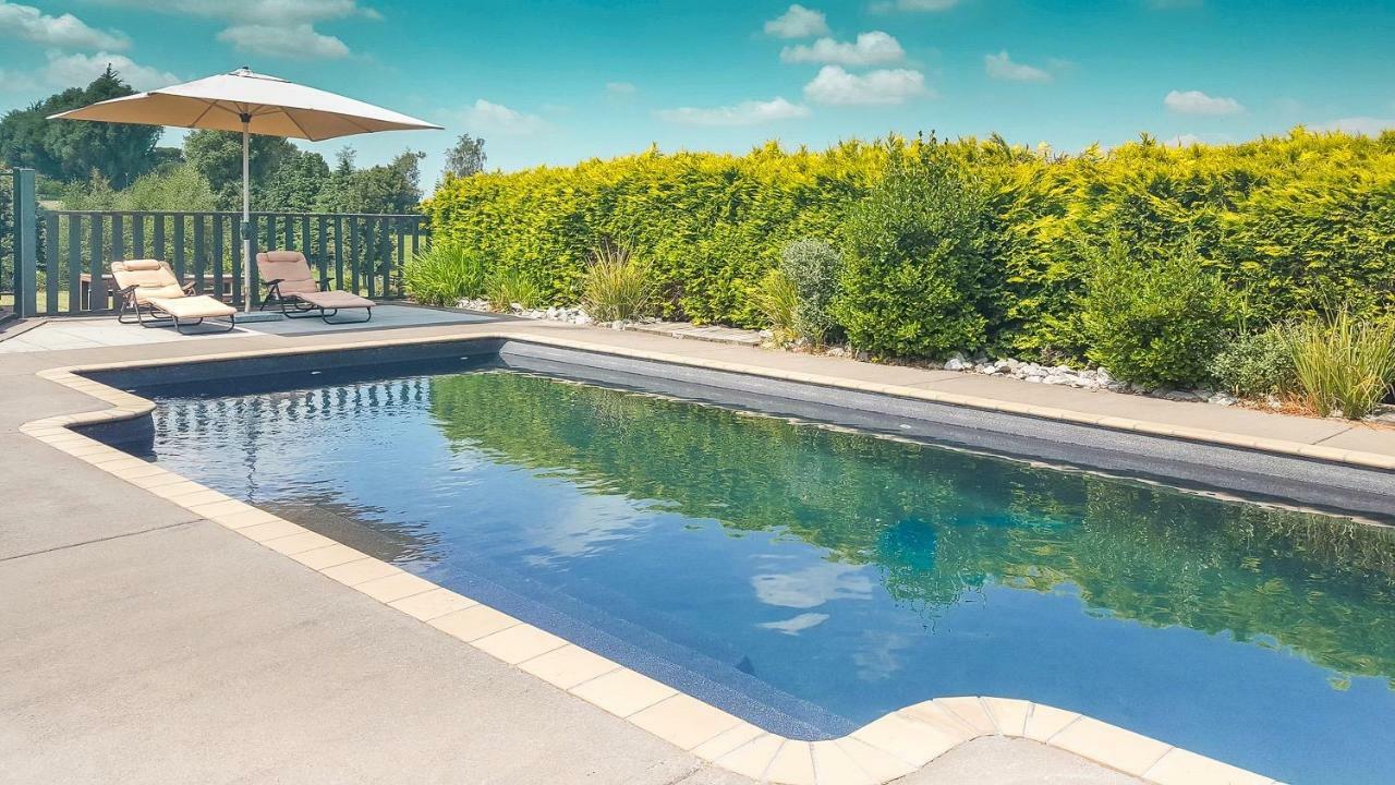 Mountviews Glamping- Retro Caravan Getaway Hotel Taupo Exterior foto